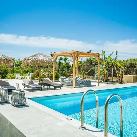 Villa Agia Pelagia Sleeps 6 Pool Air Con Wifi *